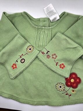 Lee Embroidered Long Sleeve Top in Green Girls 2T Like New